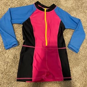 Hanna Andersson Size 4 one piece rash guard